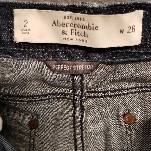 Abercrombie & Fitch jean - Picture 3 of 9